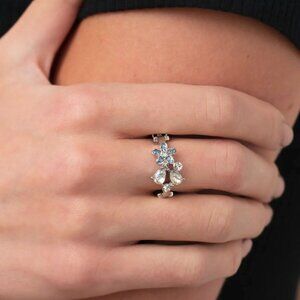 Paparazzi Jewelry Accessories - Enchanting Efflorescence - Blue Ring - Vintage